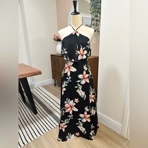 Lulu’s Black Floral Dress XS